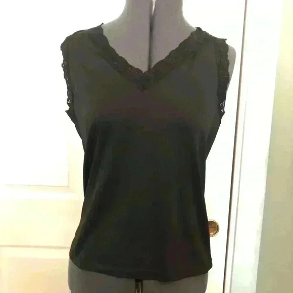 COVINGTON BLACK V-NECK SLEEVELESS TOP WITH LACE SMALL - Picture 2 of 4